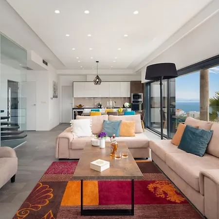 Βίλα Luxury Black Pearl With Pool