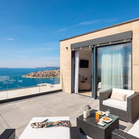 Вилла Luxury Black Pearl With Pool *